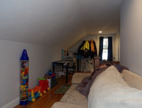 22 Carlisle St, Worcester MA 01602-3324 exterior