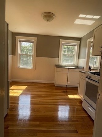 47 Park Ave Ext, Arlington MA 02474-2656 exterior