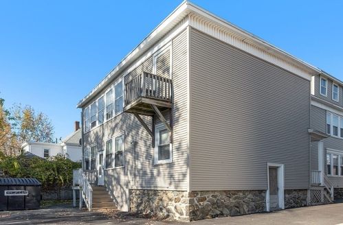 686 Haverhill St, Lawrence MA  01841-4009 exterior