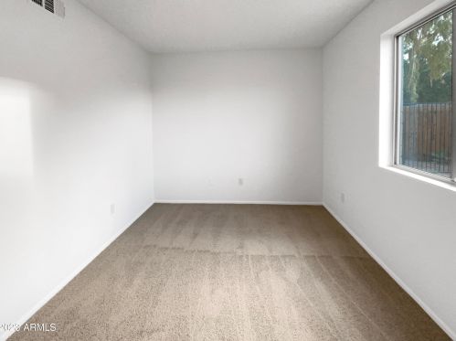 1956 Angela Dr, Phoenix AZ  85023-2334 exterior