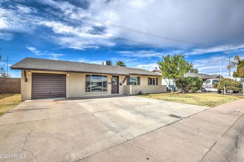 12224 26th Dr, Phoenix, AZ 85029-2536