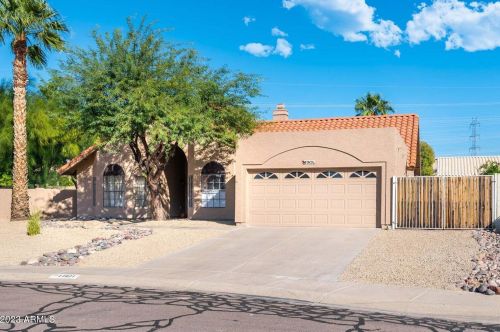 11821 110th Pl, Scottsdale, AZ 85259-3057