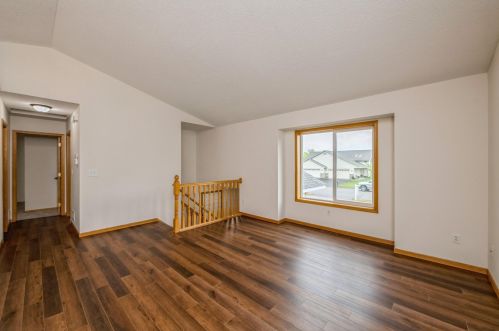 1411 3rd St, Princeton MN  55371-1572 exterior