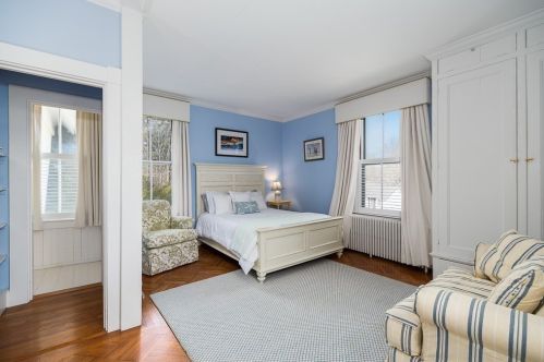 802 Hale St, Beverly MA 01915-2212 exterior