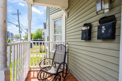 432 Howard St, Lawrence MA 01841-2306 exterior