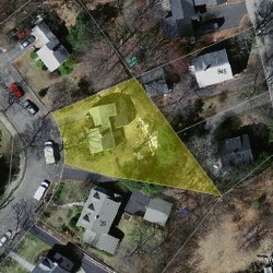 16 Manchester Rd, Newton MA 02461-1121 aerial view