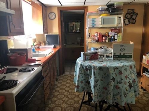 304 Brownell St, Fall River MA 02720-2721 exterior