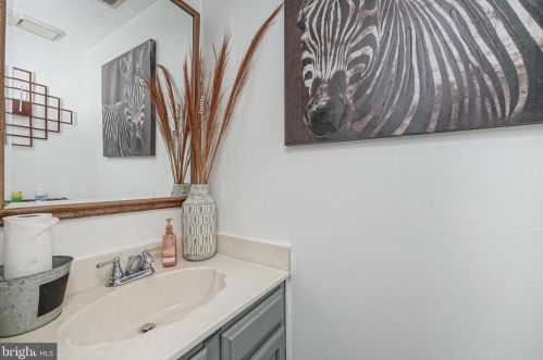 149 Villa Knl Ct, Erial NJ 08081-2924 exterior