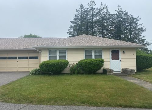 438 Parker St, New Bedford, MA 02740-2769