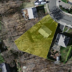 27 Maplewood Ave, Newton MA  02459-2527 aerial view