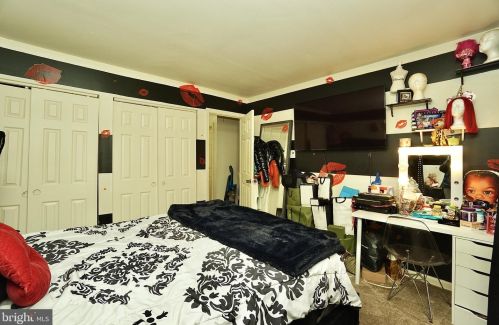 25 Presidential Dr, Erial NJ 08081-1313 exterior