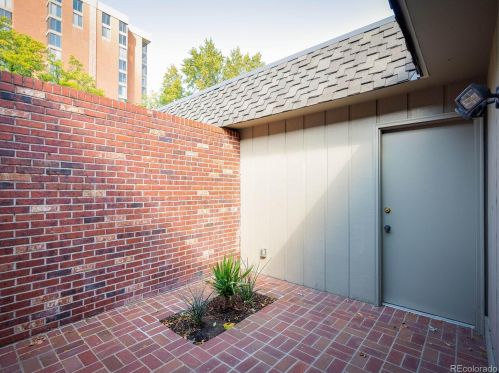 3465 Race St, Englewood CO 80113-3138 exterior