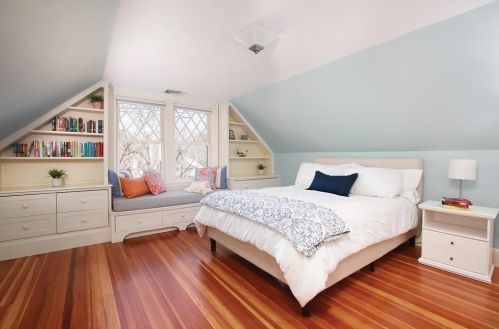 711 Chestnut St, Newton MA 02465-2529 exterior