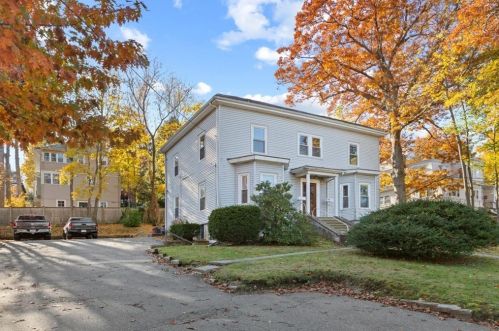 24 Newtonville Ave, Newton MA 02458-1828 exterior