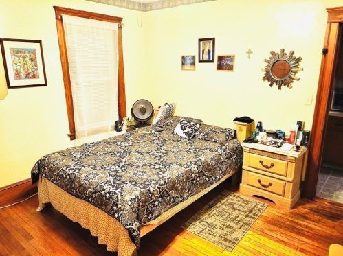 124 Dorchester St, Worcester MA 01610-1905 exterior