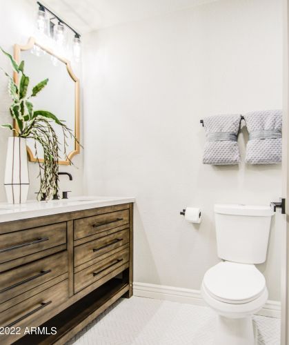 6808 41 Pl, Phoenix AZ 85042-6391 exterior