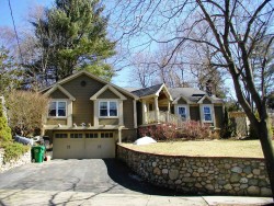 77 Oldham Rd, Newton, MA 02465-2328