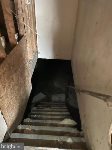 1923 20 St, Philadelphia PA 19145-2801 exterior