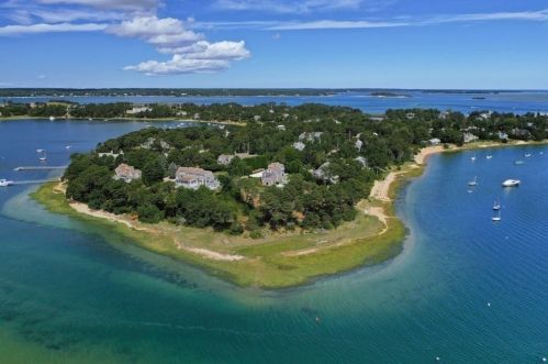 811 Fox Hill Rd, Chatham, MA 02633-1449
