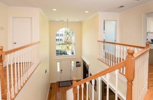 208 Vly Rd, Needham MA 02492-4720 exterior