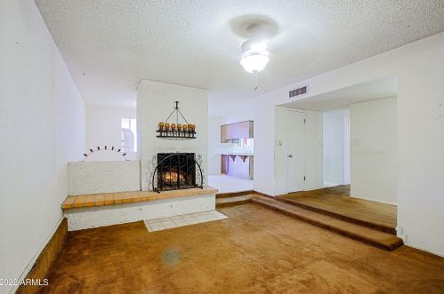 1945 Campo Bello Dr, Phoenix AZ 85032-2051 exterior