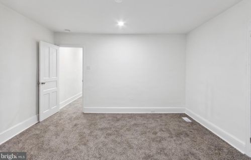 6202 Callowhill St, Philadelphia PA 19151-4102 exterior