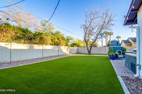 3819 41 Pl, Phoenix AZ 85044-1331 exterior