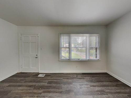 41 Holly Rd, Atlanta GA  30314-2107 exterior