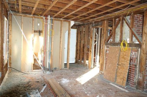 325 Ctr St, West Bridgewater MA 02379-1624 exterior