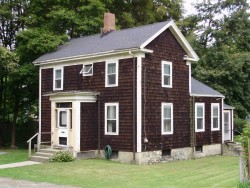 11 Duncan Rd, Newton, MA 02465-2208