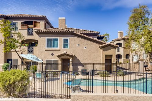 3236 Chandler Blvd, Phoenix, AZ 85048-7207