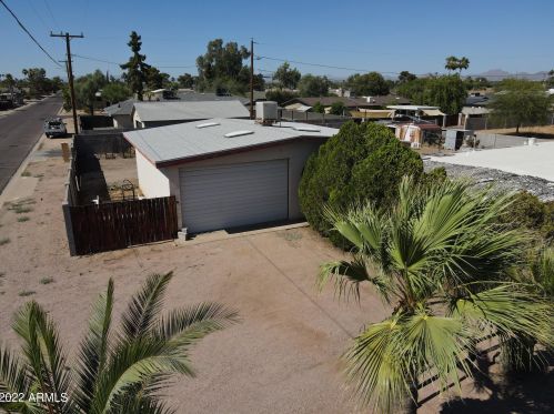 3002 Charter Oak Rd, Phoenix AZ 85032-7449 exterior