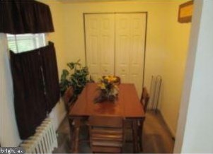 1093 Mail Ave, West Deptford NJ 08096-6514 exterior