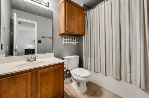 7216 Mediterranean Dr, Plano TX 75093-2137 exterior