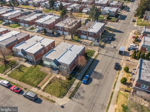 1000 Borbeck Ave, Philadelphia, PA 19111-2605