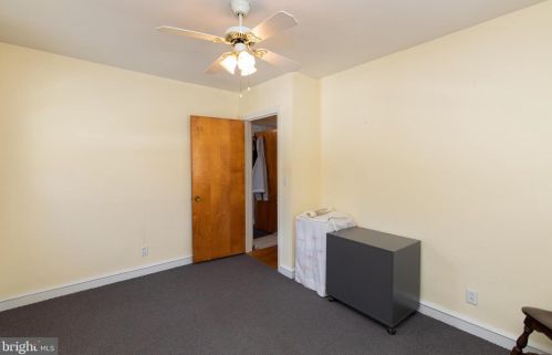 1398 Good Intent Rd, West Deptford NJ 08096-6116 exterior