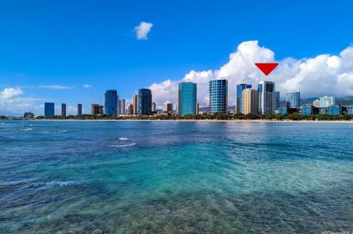 88 Piikoi St, Honolulu HI 96814-4245 exterior