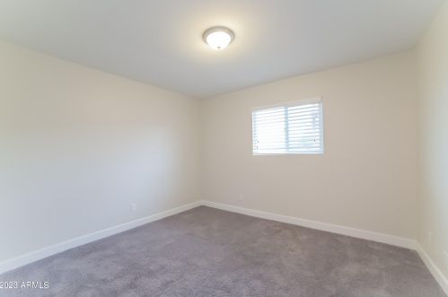 1313 Dunlap Ave, Phoenix AZ  85020-3025 exterior