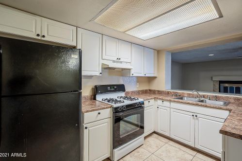 3068 87 Ave, Phoenix AZ 85037-3308 exterior