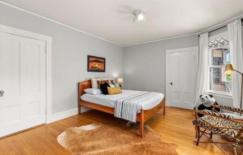 57 Grove Hill Ave, Newton MA 02460-2335 exterior