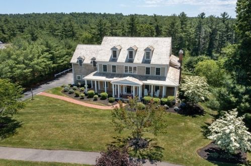 44 Mounce Farm Way, Marshfield MA  02050-8240 exterior