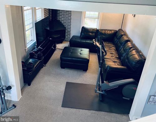 512 Pennsylvania Ave, West Deptford NJ 08063-1224 exterior