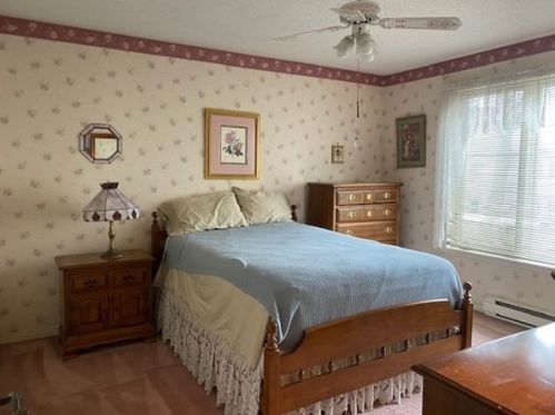 63 Hillside Ave, Lawrence MA 01841-3252 exterior