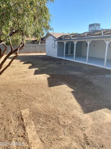 13225 31st Dr, Phoenix AZ  85029-1202 exterior