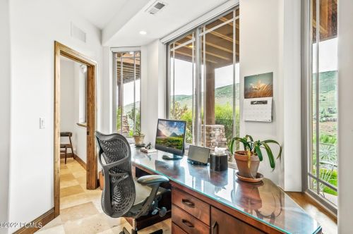 3228 Lower Saddleback Rd, Park City UT 84098-5699 exterior