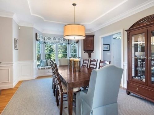 4 Sayles Rd, Hingham MA 02043-2678 exterior