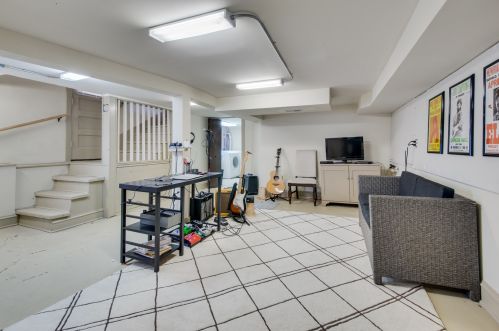 1400 Home Ave, Forest View IL 60402-1618 exterior