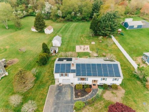 1288 Central St, East Bridgewater, MA 02333-1600