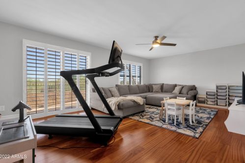 22209 41st St, Phoenix AZ  85050-6898 exterior