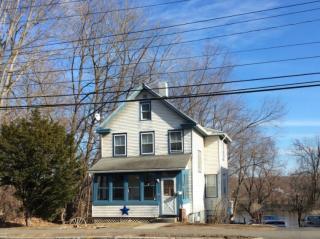 956 Main St, Holyoke, MA 01040-7401